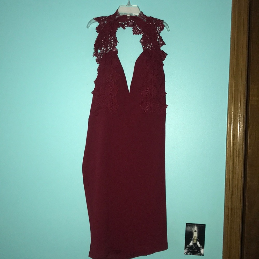 New Maroon laced mid cut dress with lace collar